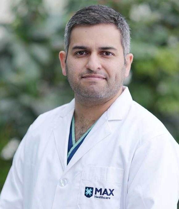 Dr Karandeep Guleria