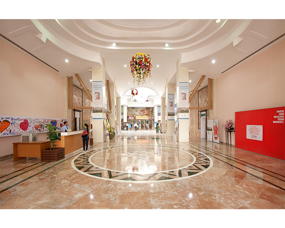 Indraprastha Apollo Hospital Delhi gallery 3